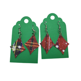 Plaid design diamond shaped Christmas/ holiday earrings