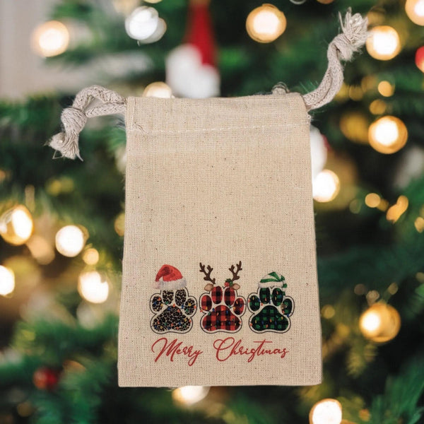 Merry Christmas Dog Paws Gift Bag, 4x6 Cotton Muslin Drawstring Pouch, Holiday Pet Lover Favor Bag, Christmas Treat Packaging
