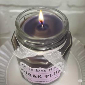 Sugar Plum scented 6.5 oz. jar candle with gold lid, & organza ribbon